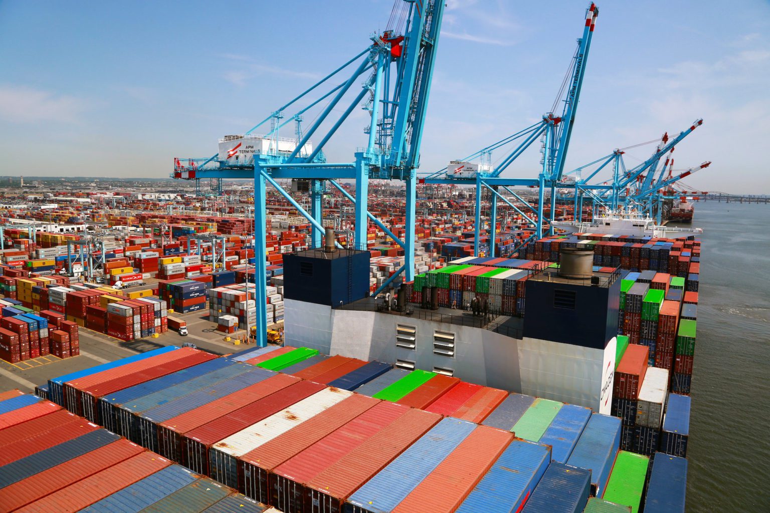 US Trade Deficit Narrowed in August After Tariffs Set In