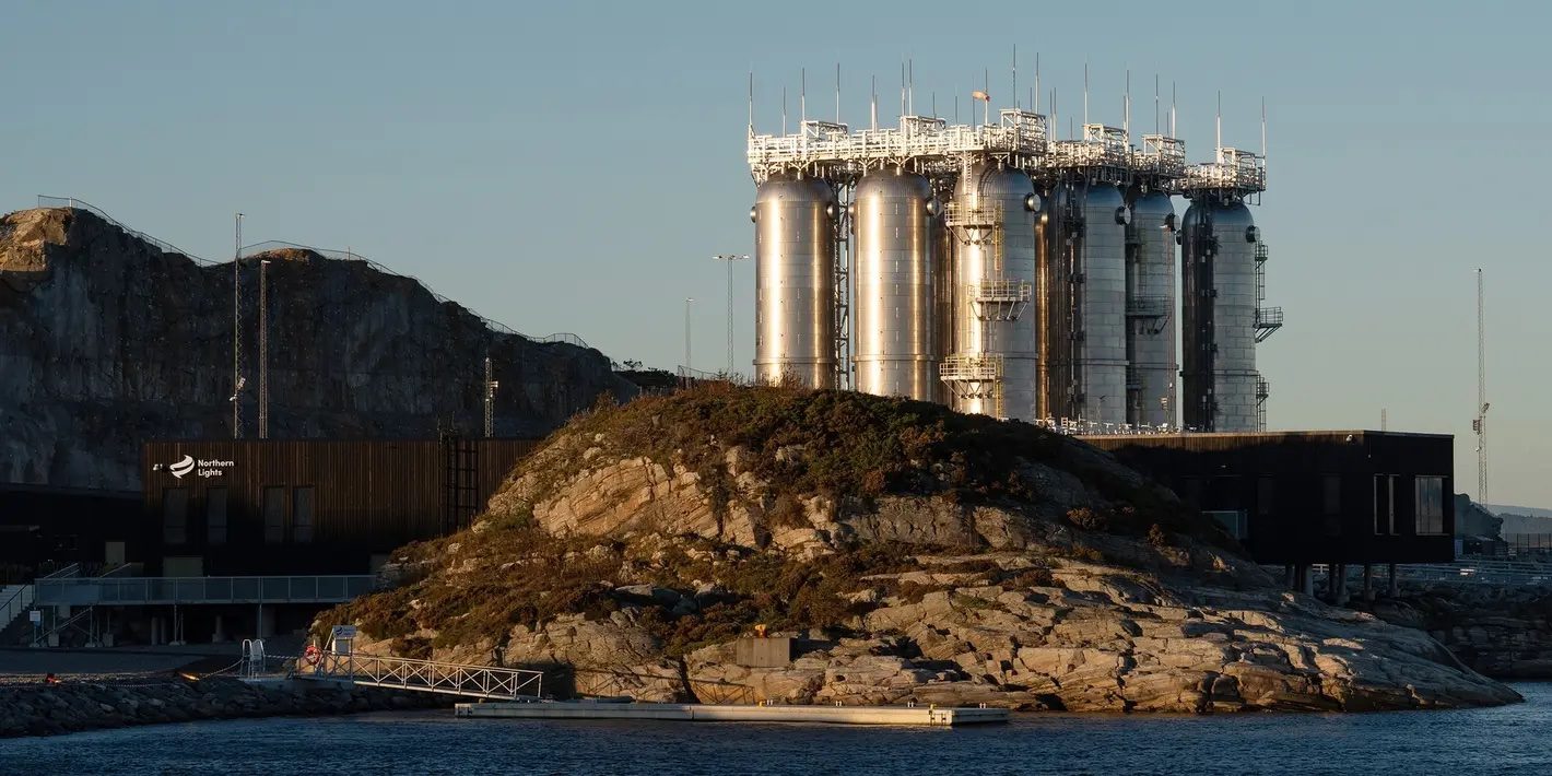 World's First Commercial CO2 Storage Facility Now Operational in North Sea